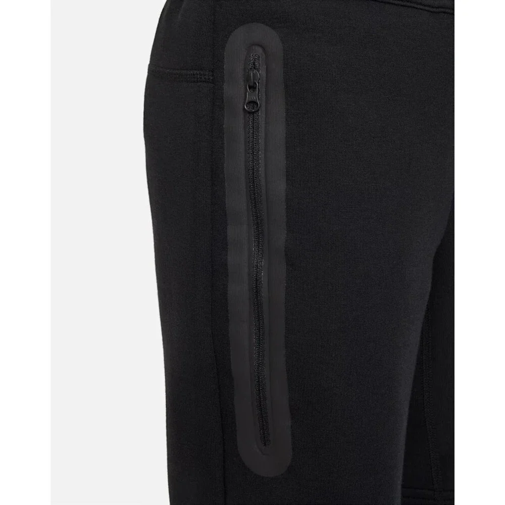 Nike tech sweat